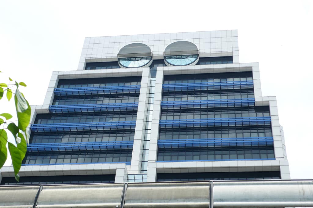 dettagli del Robot Building uno degli edifici strani a Bangkok