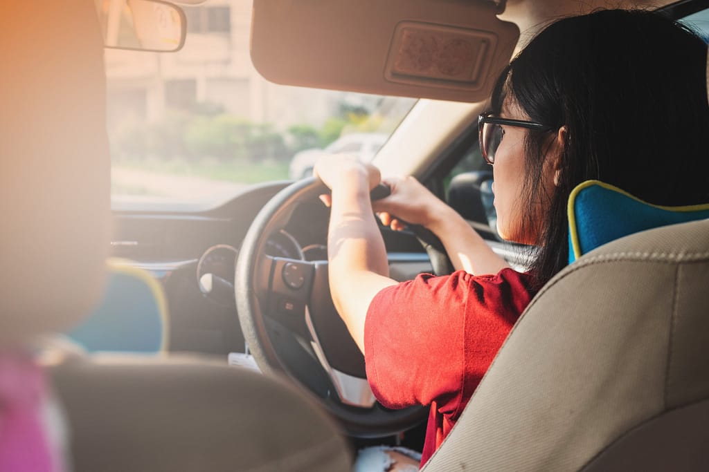 Donne alla guida di un'auto