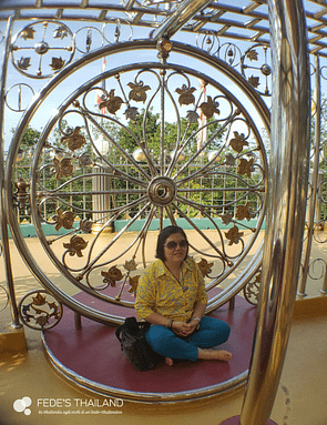 Phra Maha Chedi Tripob Trimongkol - Stainless Steel Temple @Hatyai