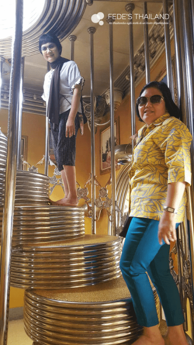Phra Maha Chedi Tripob Trimongkol - Stainless Steel Temple @Hatyai