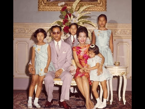 In Loving Memory: ricordando re Rama IX, Bhumibol Adulyadej