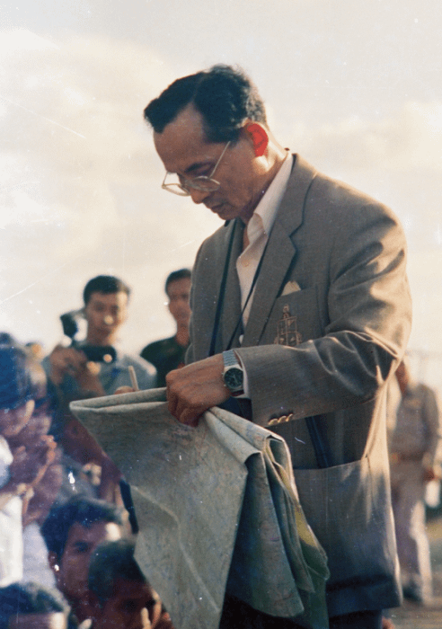 In Loving Memory: ricordando re Rama IX, Bhumibol Adulyadej