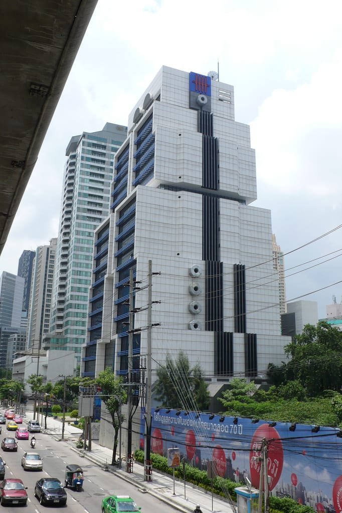 dettagli del Robot Building uno degli edifici strani a Bangkok
