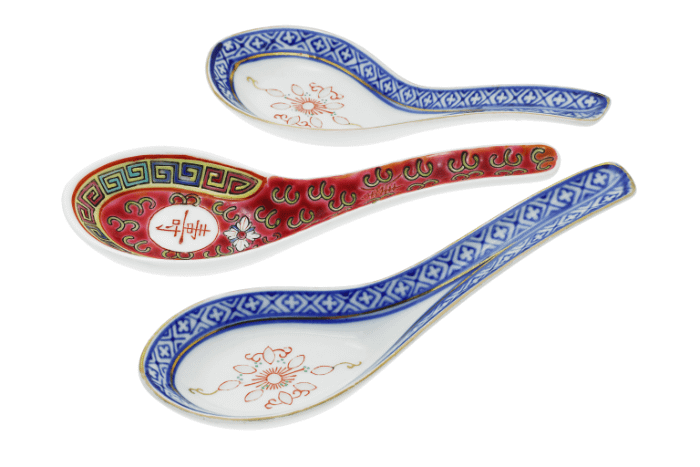 cucchiai cinesi in ceramica, usati in thailandia come cucchiai "di mezzo"