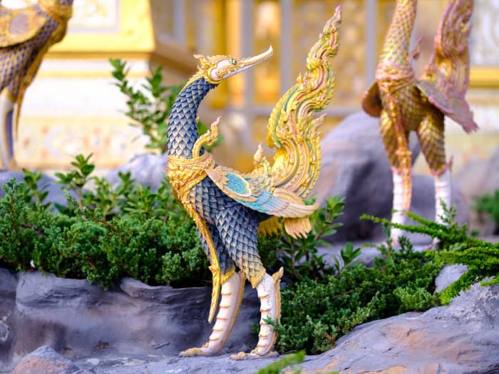 rappresentazione artistica thailandese delle kinnaree