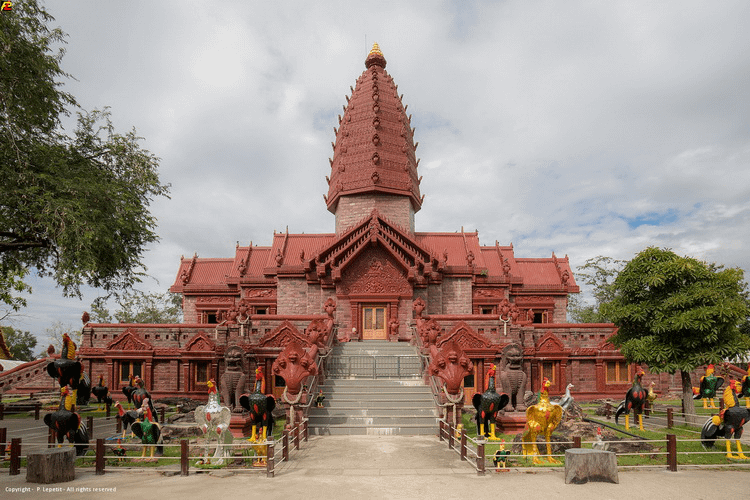 Wat Phrai Phatthana della provincia di Sisaket